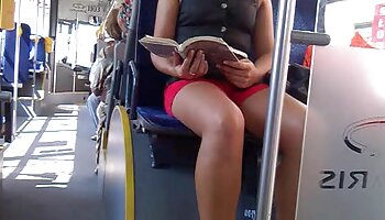 She Is Nerdy - Kris the Foxx - Scopata sexy bruna nerd nonne porche lesbiche