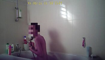 Bionda dal corpo stretto viene scopata duramente da vecchie tettone troie un grosso cazzo