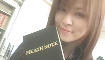 La sexy russa Elena Koshka si scopa il suo capo sul www nonne troie letto