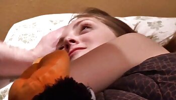 Yui Misaki geme con un grosso cazzo troie nonne nella sua gustosa figa - Altro su javhd.net